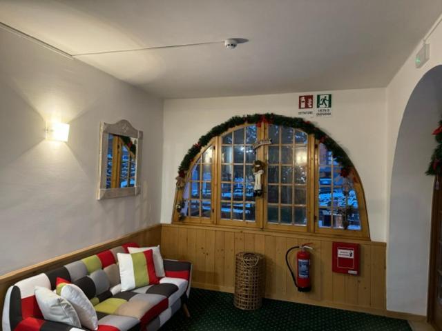 Life Hotels Des Alpes Фолгария Екстериор снимка